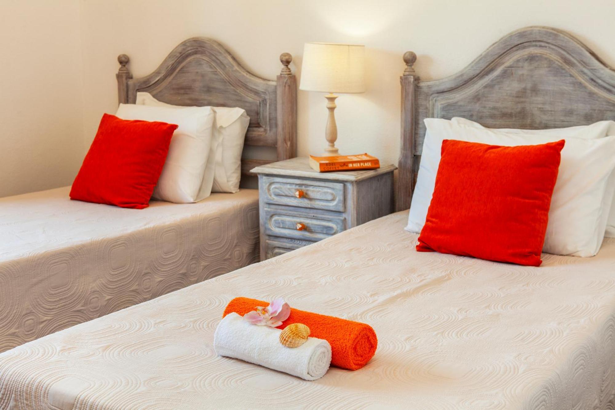 Palms By Algarve Vacation Villa *